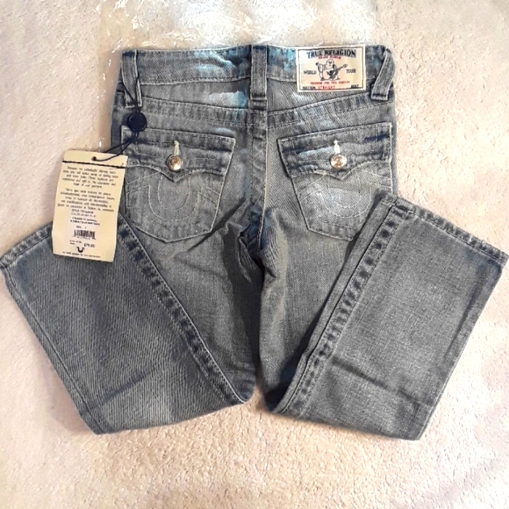 🆕️True Religion Straight Fit Jeans. Girl's Size: Waist 05x19 Inseam.